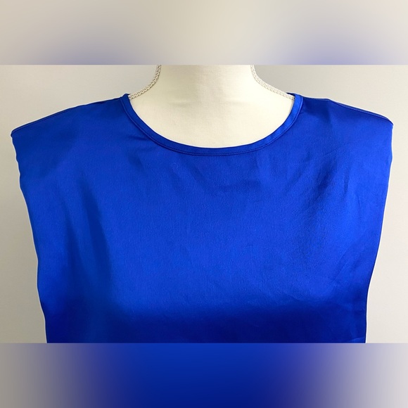SHEIN Womens S Solid Royal Blue Structured Sleeveless Satin Top Preppy Classic - Picture 5 of 16